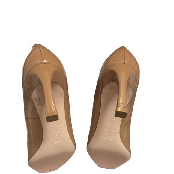 Roger Vivier Belle Vivier Trompette Patent Leather Pumps – Size 35.5 EU / 5.5 US - Picture 4 of 10